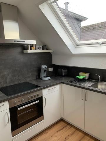 Zentrales Dachgeschossapartment In Leichligen ライヒリンゲン エクステリア 写真